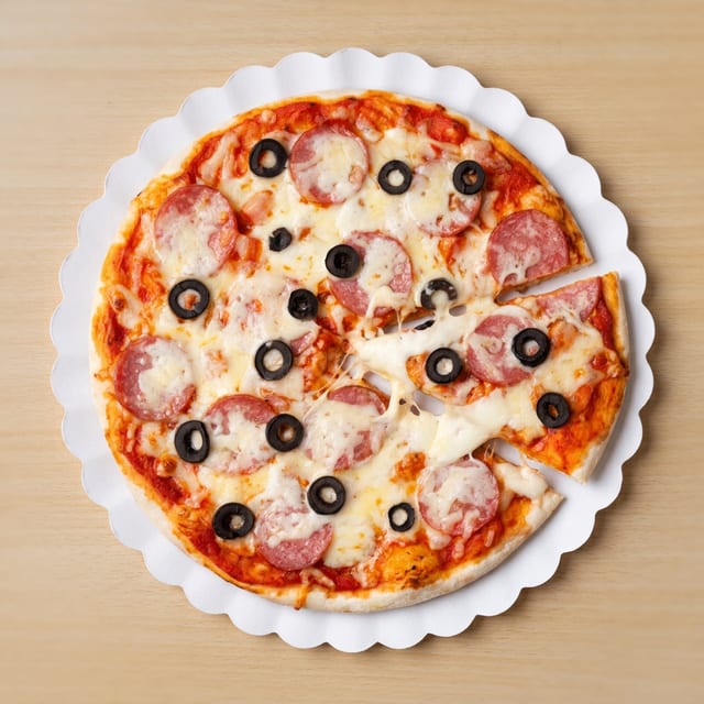 Salami & Olive Pizza.